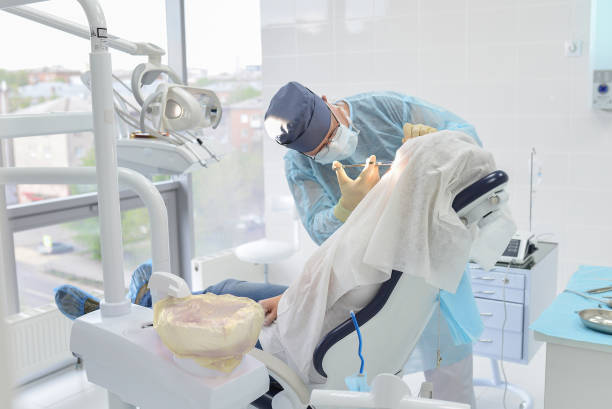 Best Emergency Treatment for Toothache in Venice, IL